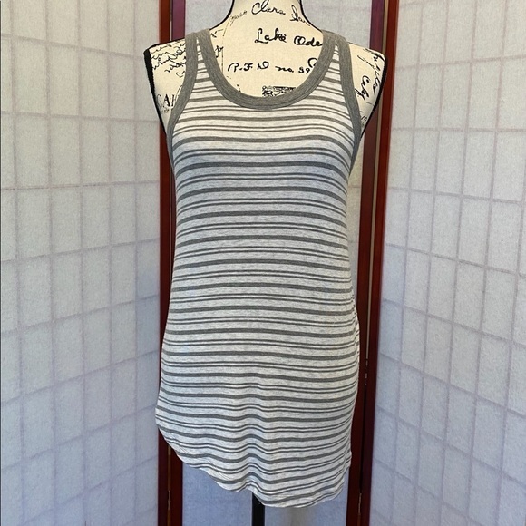 Cabi Asymmetrical Tank - EUC - Size Medium - Picture 2 of 5